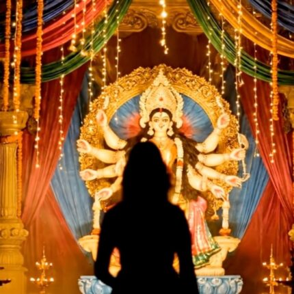 Maa Durga Pandal Cinematic Video Prompt Guide